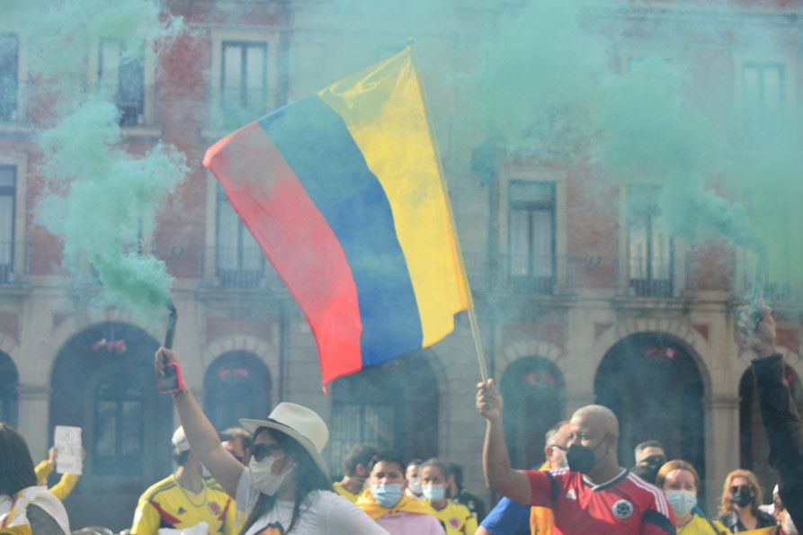 Protesta de los ciudadanos de Colombia en Zamora