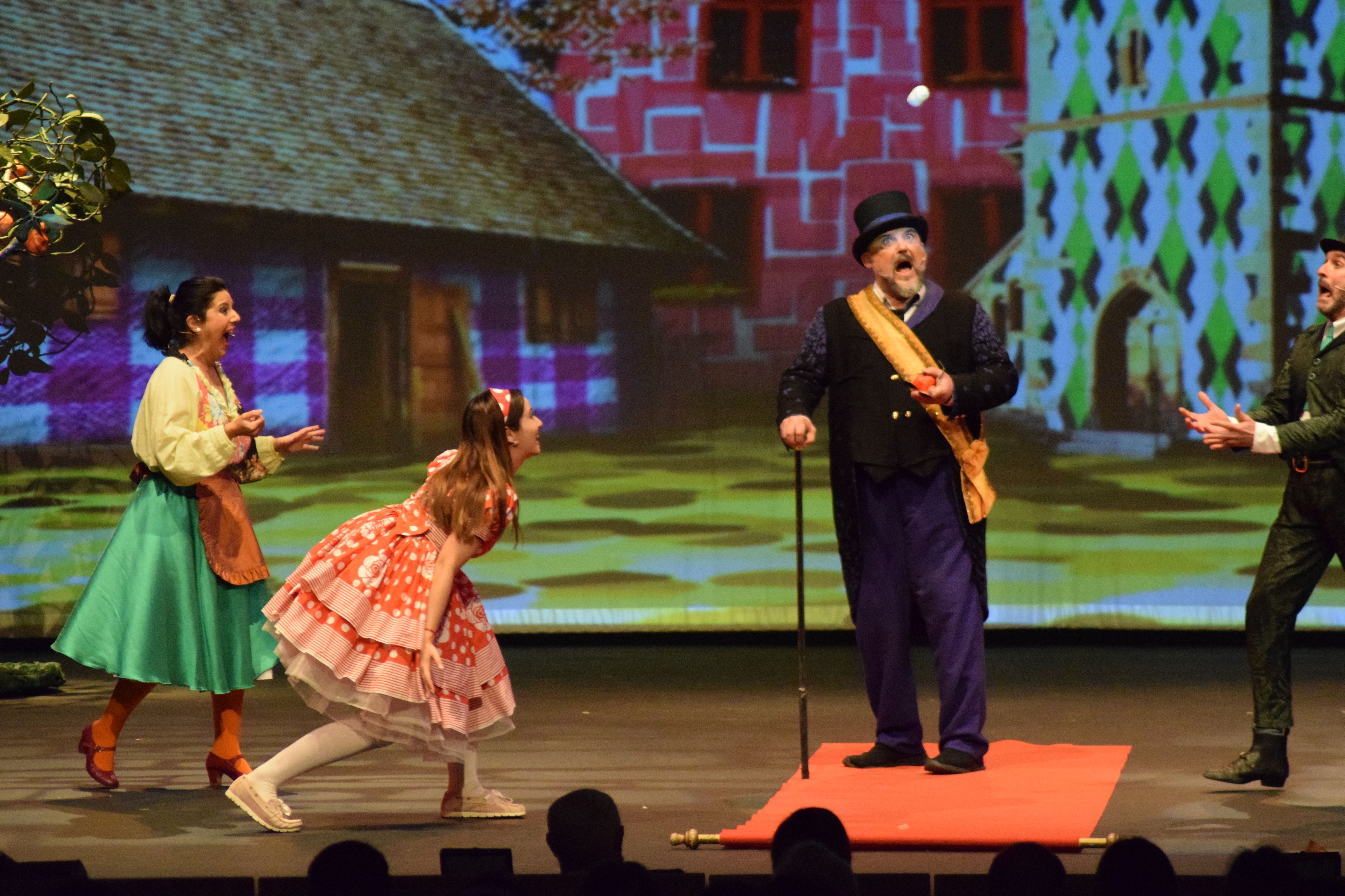 'El flautista de Hamelin' activa el Teatro Ramos Carrión