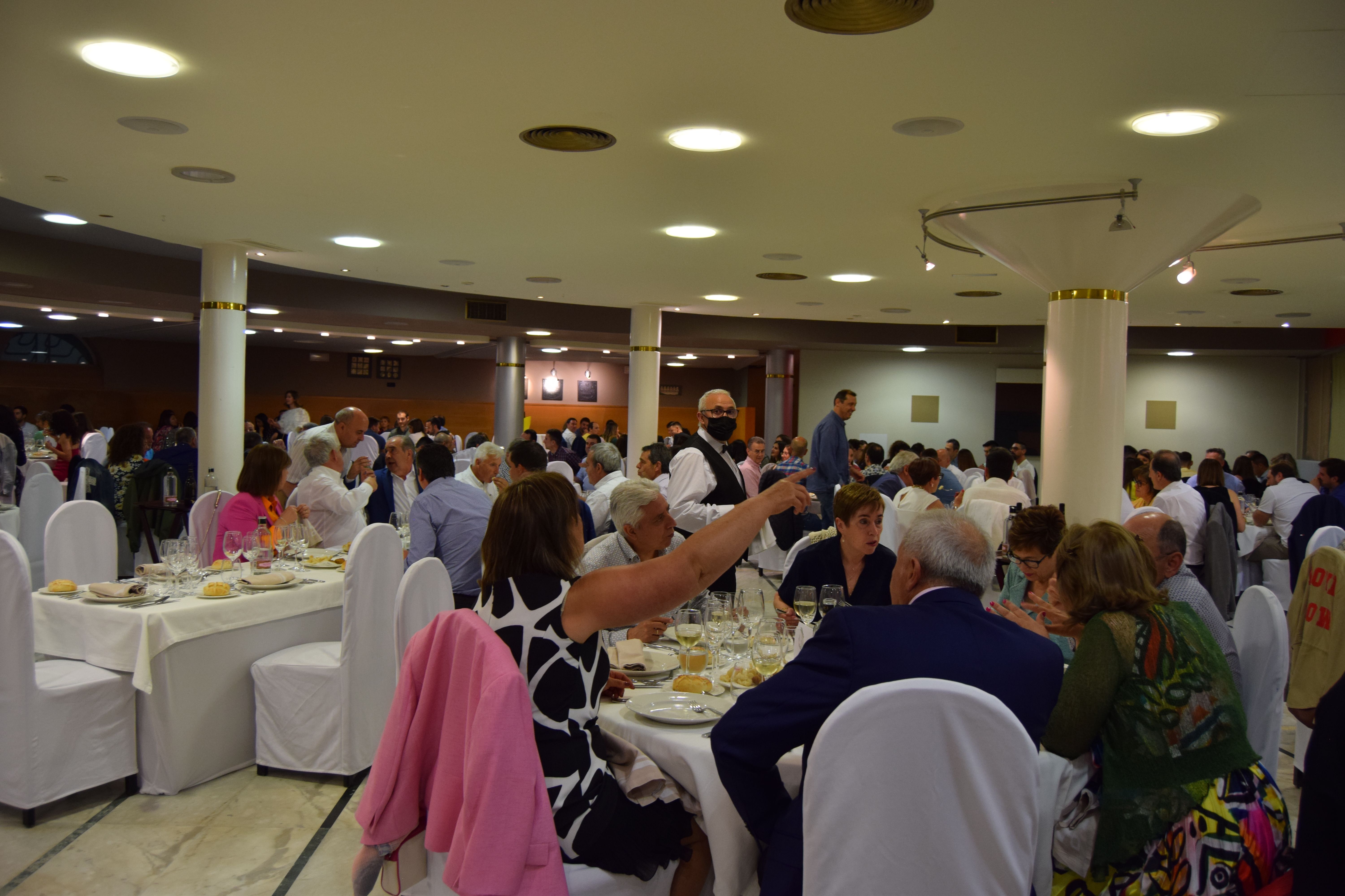 Cena en reconocimiento a los trabajadores jubilados de Caja Rural Zamora (6)