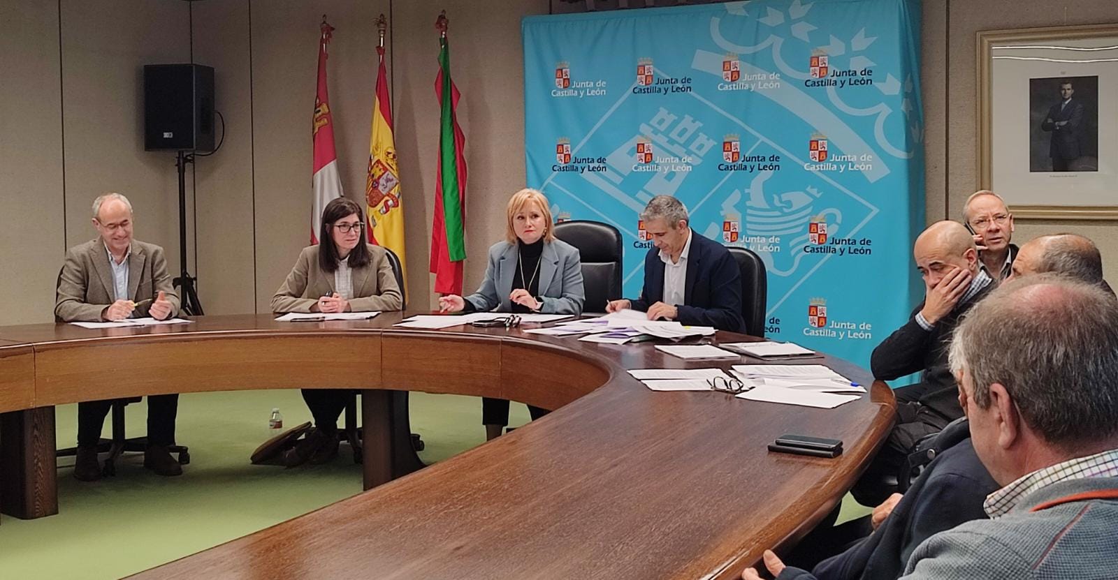 Reunión de Leticia García con los alcaldes de los municipios afectados por la concentración parcelaria