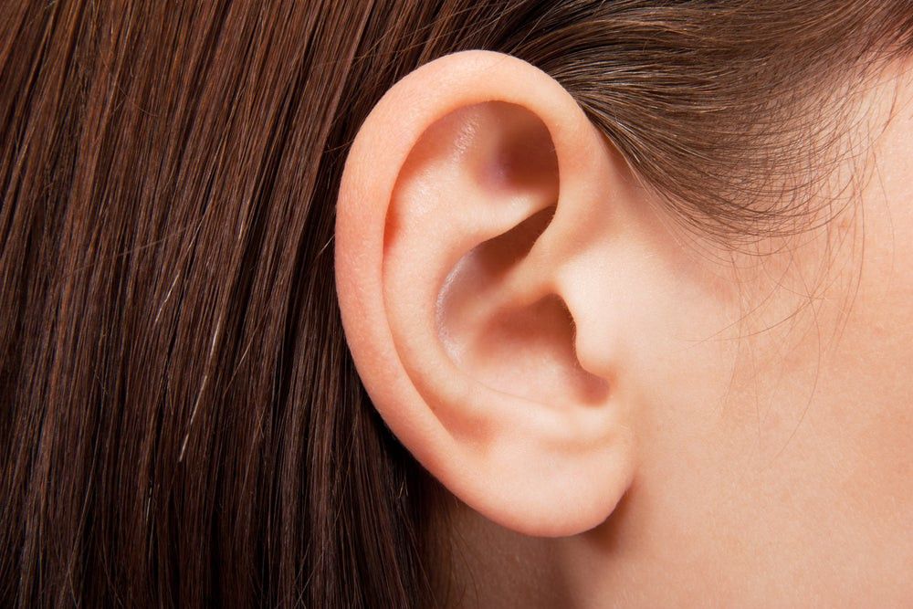 Cómo limpiar la cera de los oídos sin hacerte daño