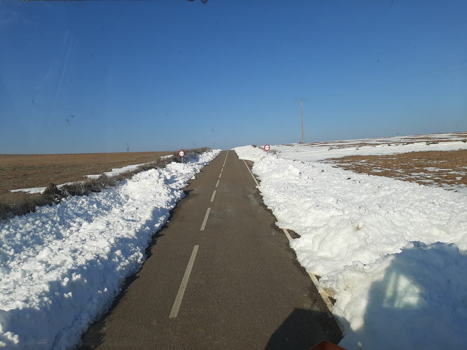 Carretera castrillo guareña fuentelapeña nieve (3)